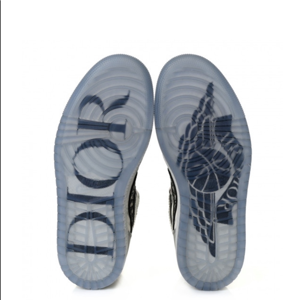 AIR DIOR JORDAN - Picture 11 of 11